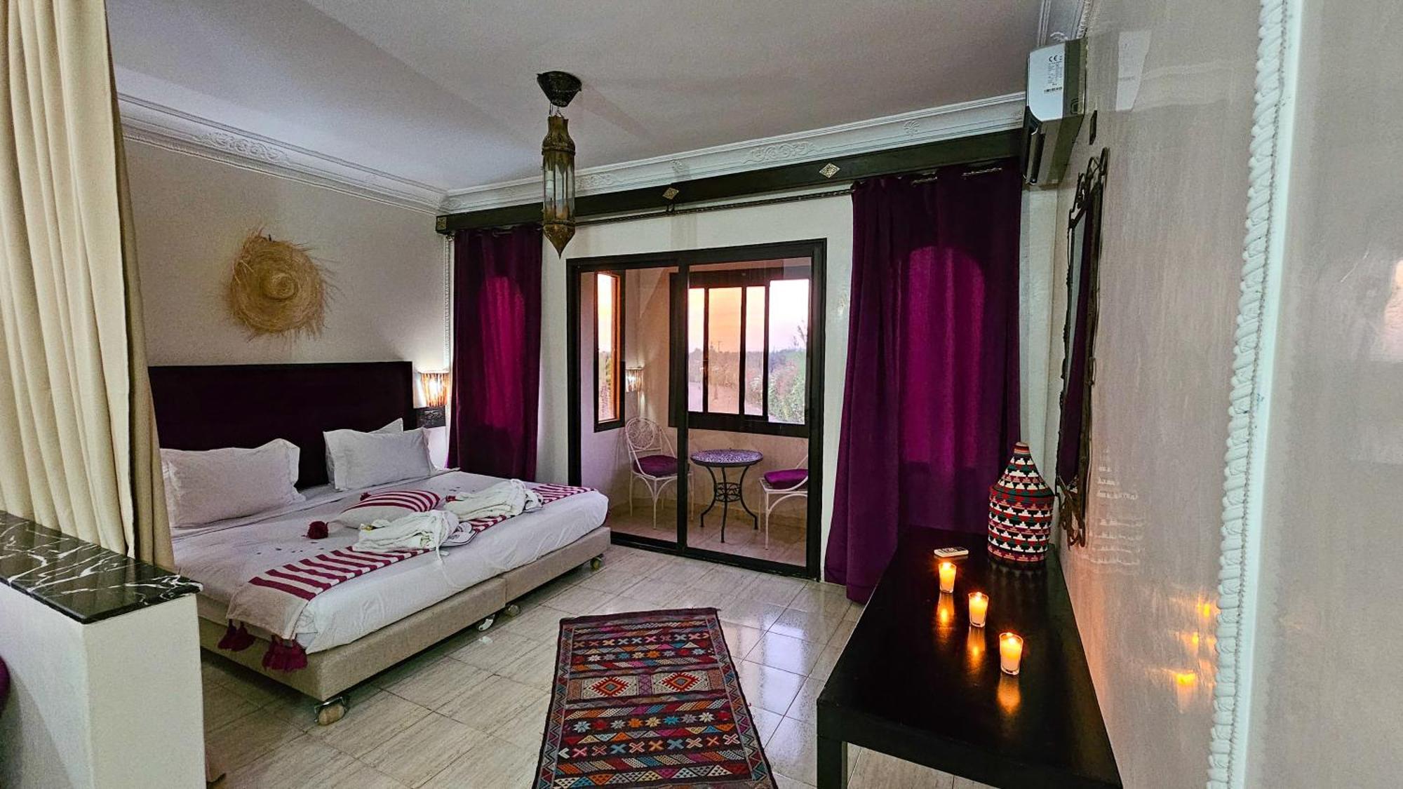 Weedan Hotel Marrakech Oulad Snaguia Exterior foto