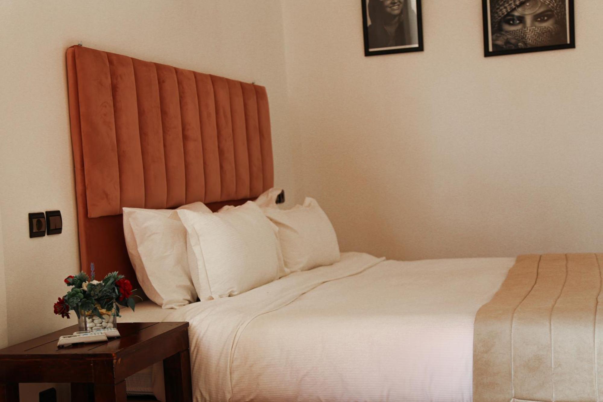 Weedan Hotel Marrakech Oulad Snaguia Exterior foto
