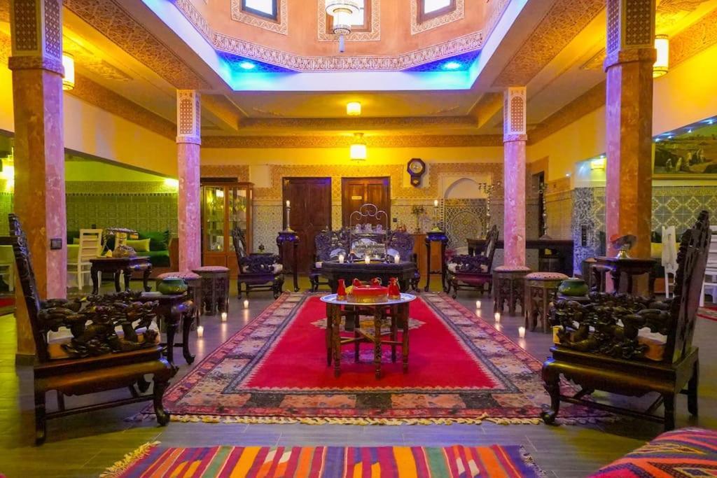 Weedan Hotel Marrakech Oulad Snaguia Exterior foto