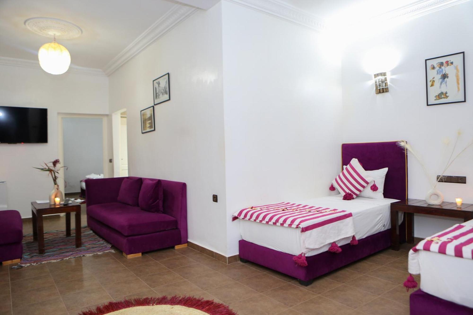Weedan Hotel Marrakech Oulad Snaguia Exterior foto